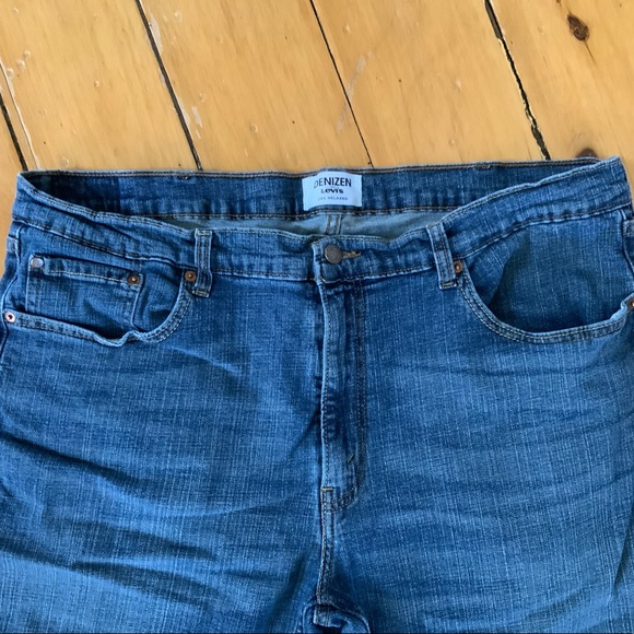 🎉Levi’s Jeans - Picture 5 of 6